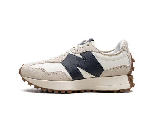 New Balance 327 Outerspace