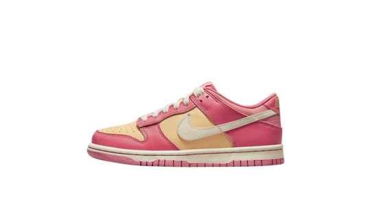 Dunk Low Strawberry Peach