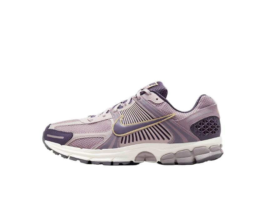 Vomero 5 Platinum Violet