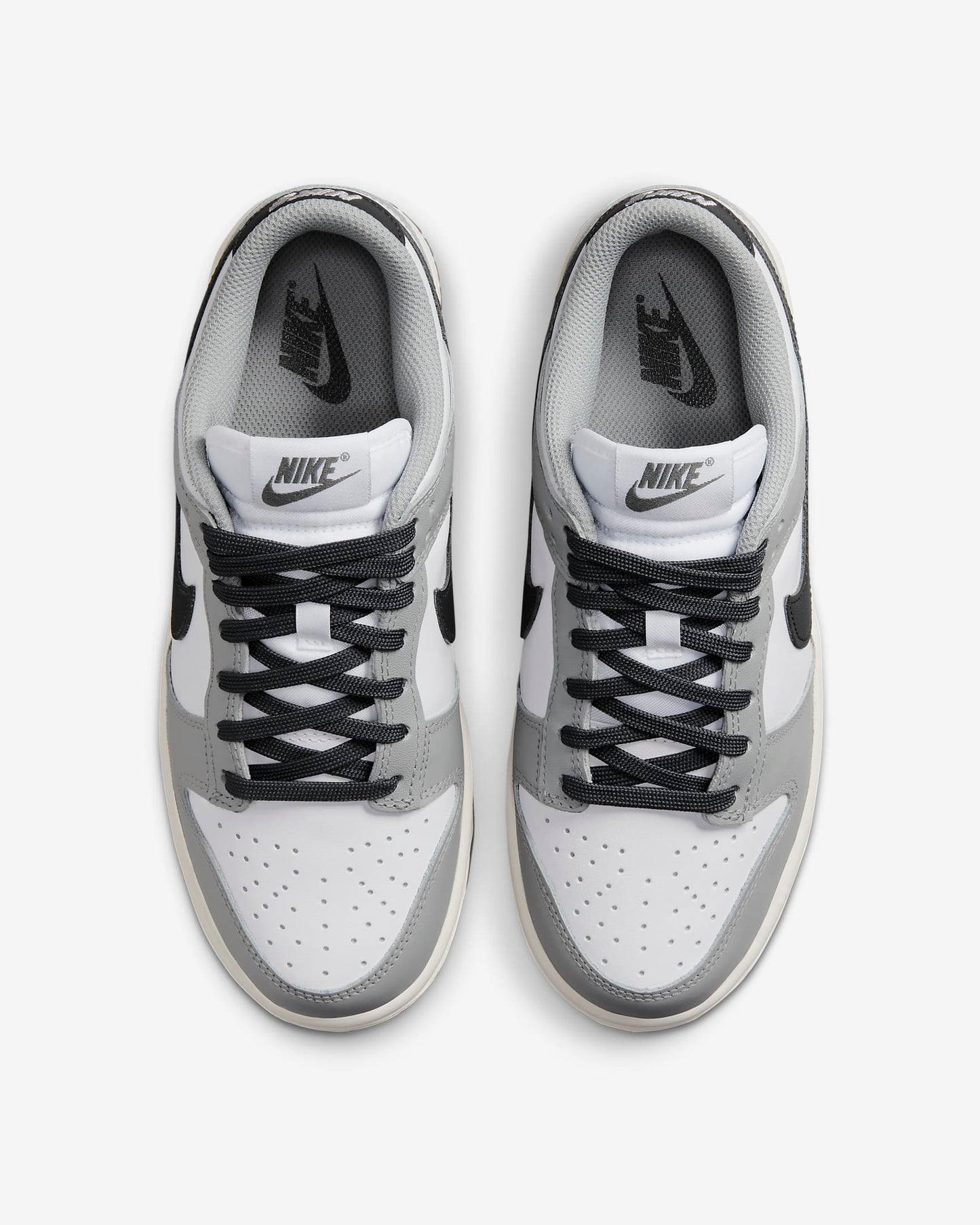 W Dunk Low Light Smoke Grey