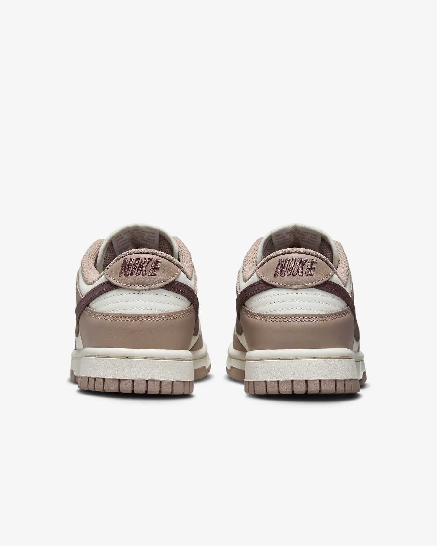 W Dunk Low Diffused Taupe